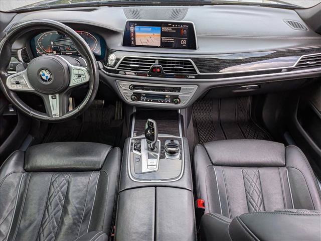 Used 2020 BMW 750i xDrive AWD/4WD image 14