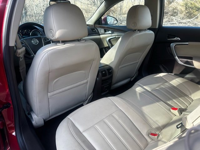Used 2013 Buick Regal Premium image 14