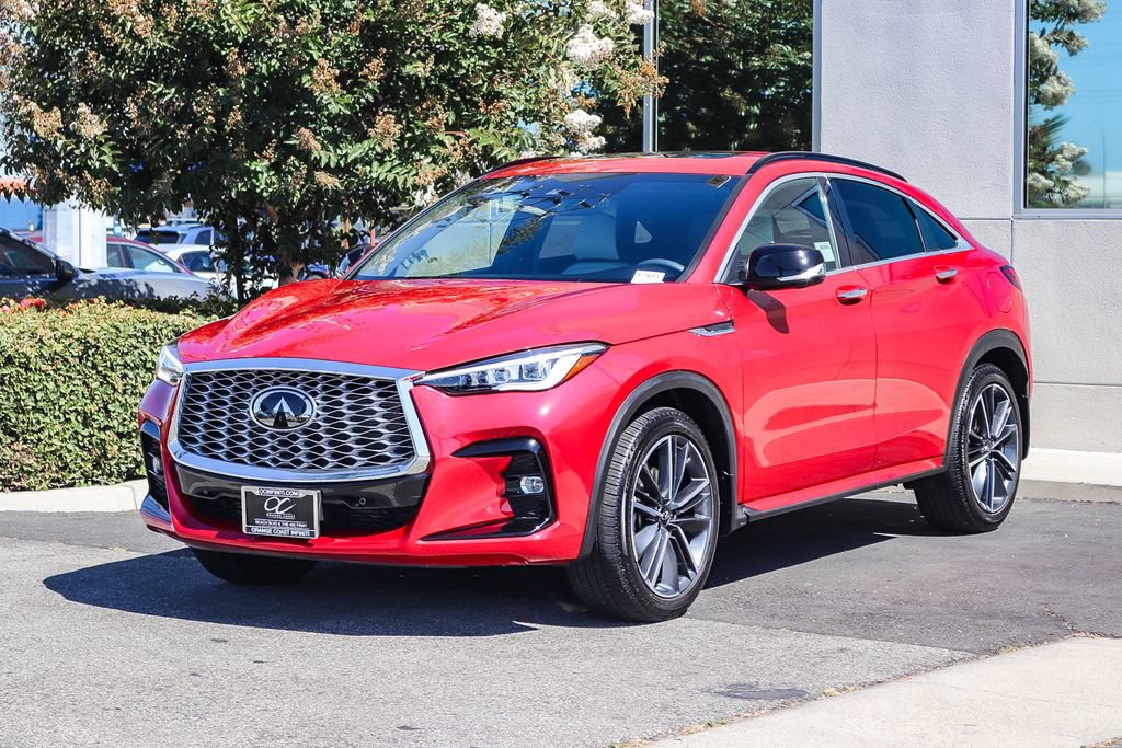 Certified 2024 INFINITI QX55 Essential AWD/4WD image 3