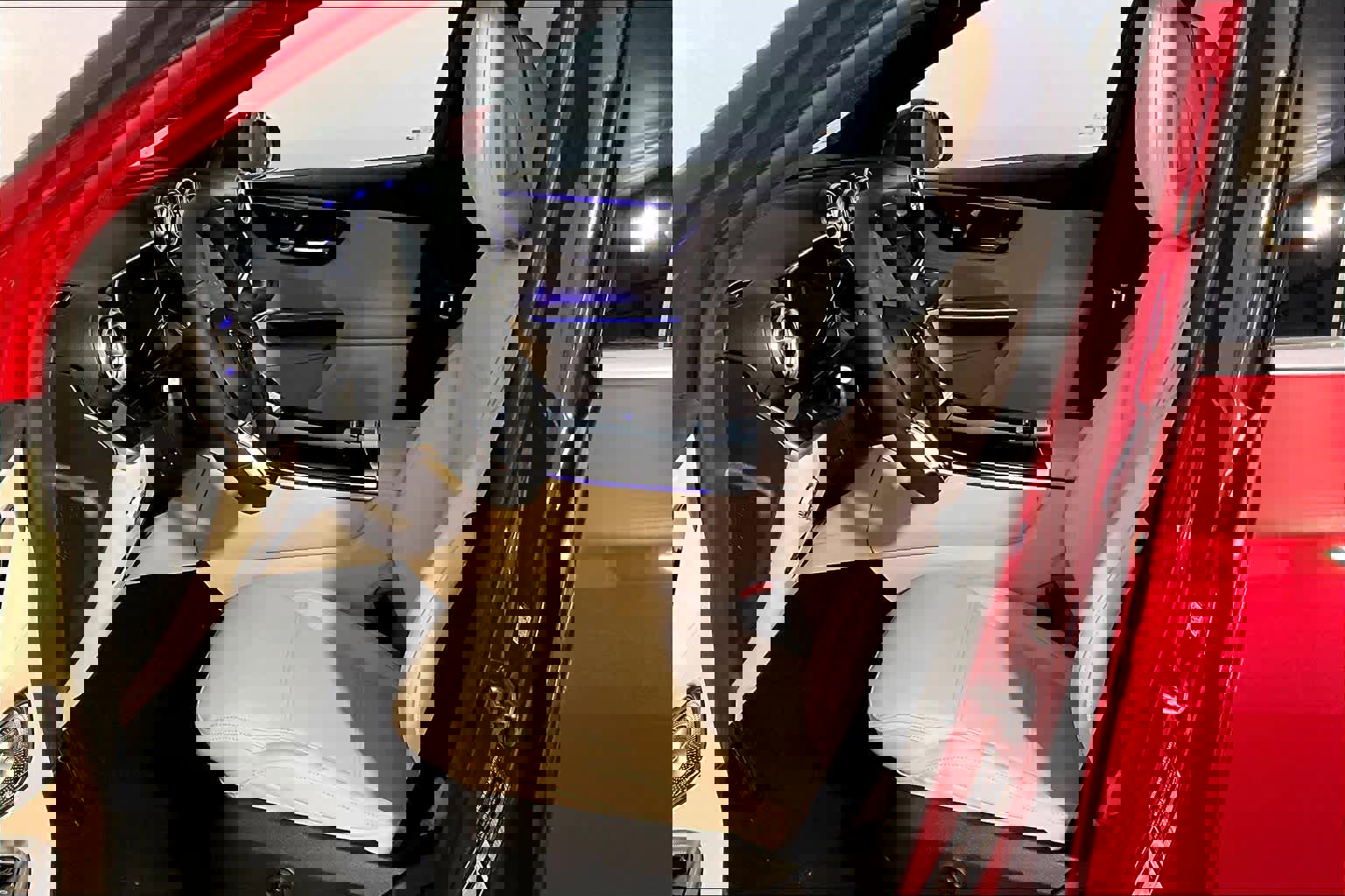 New 2026 Mercedes-Benz GLC 300 4MATIC image 13