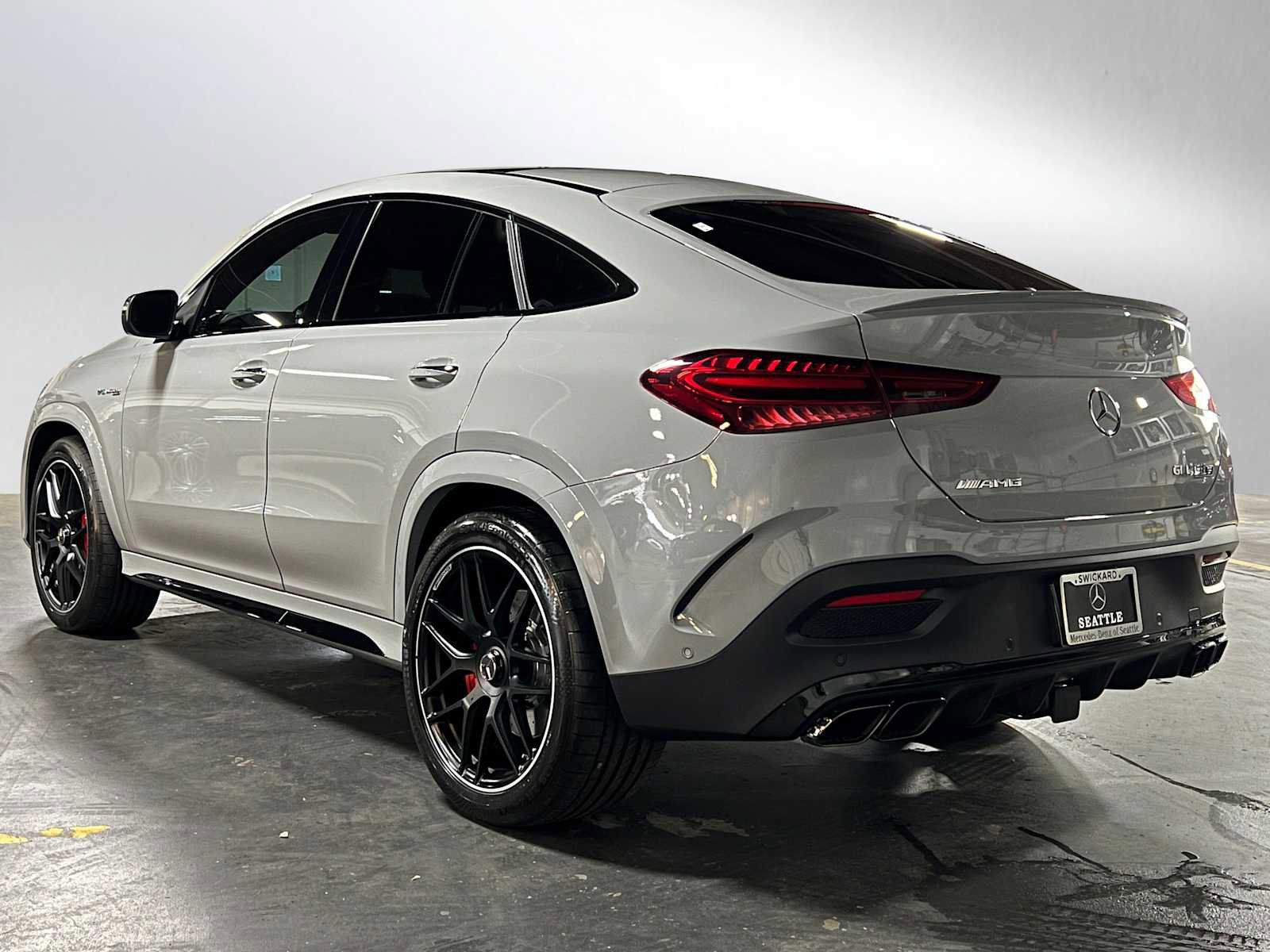 New 2026 Mercedes-Benz GLE 63 AMG S image 5