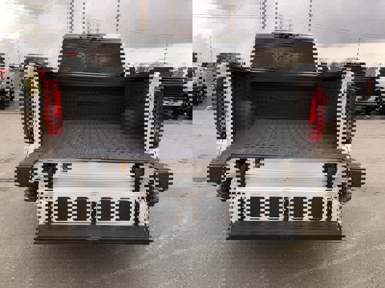 Used 2023 GMC Sierra 1500 Denali w/ Denali Reserve Package image 9