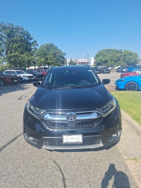 Used 2018 Honda CR-V Touring image 2