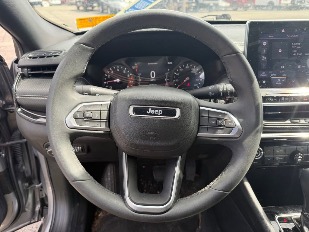 Used 2022 Jeep Compass Altitude image 6