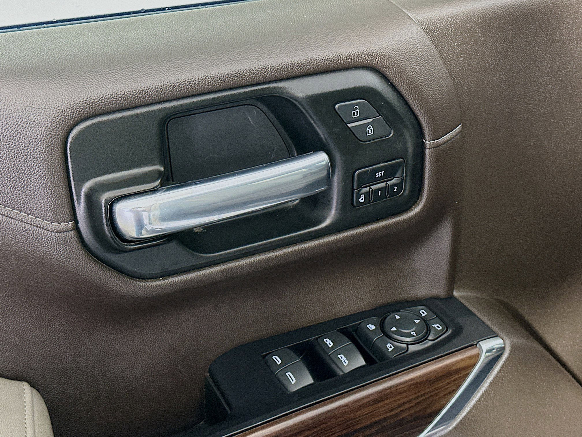 Used 2021 GMC Sierra 1500 SLT w/ SLT Premium Package image 15