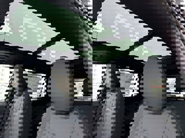 New 2026 Volkswagen Tiguan SE R-Line image 15