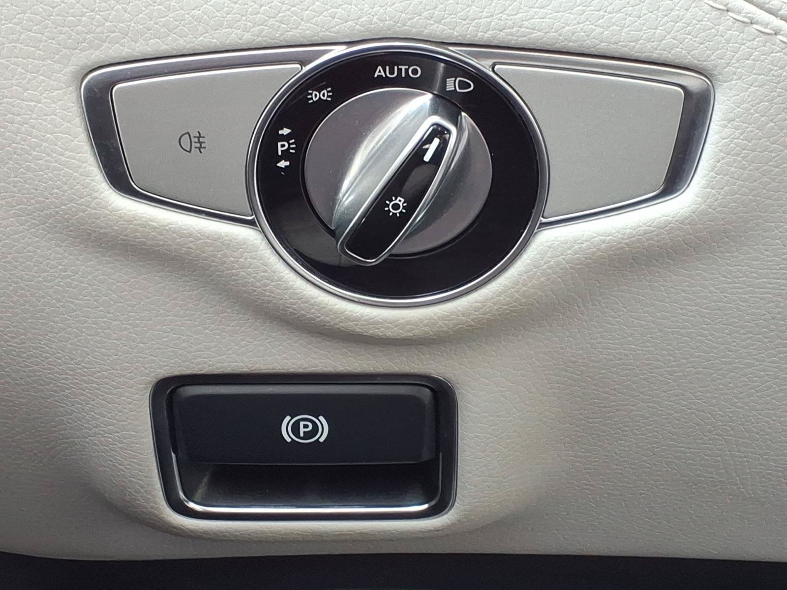 Used 2016 Mercedes-Benz S 550 4MATIC Coupe image 16