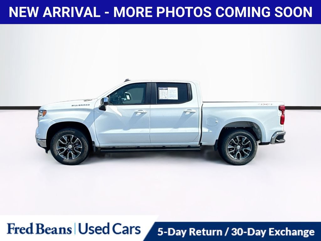 Used 2023 Chevrolet Silverado 1500 LT AWD/4WD image 4