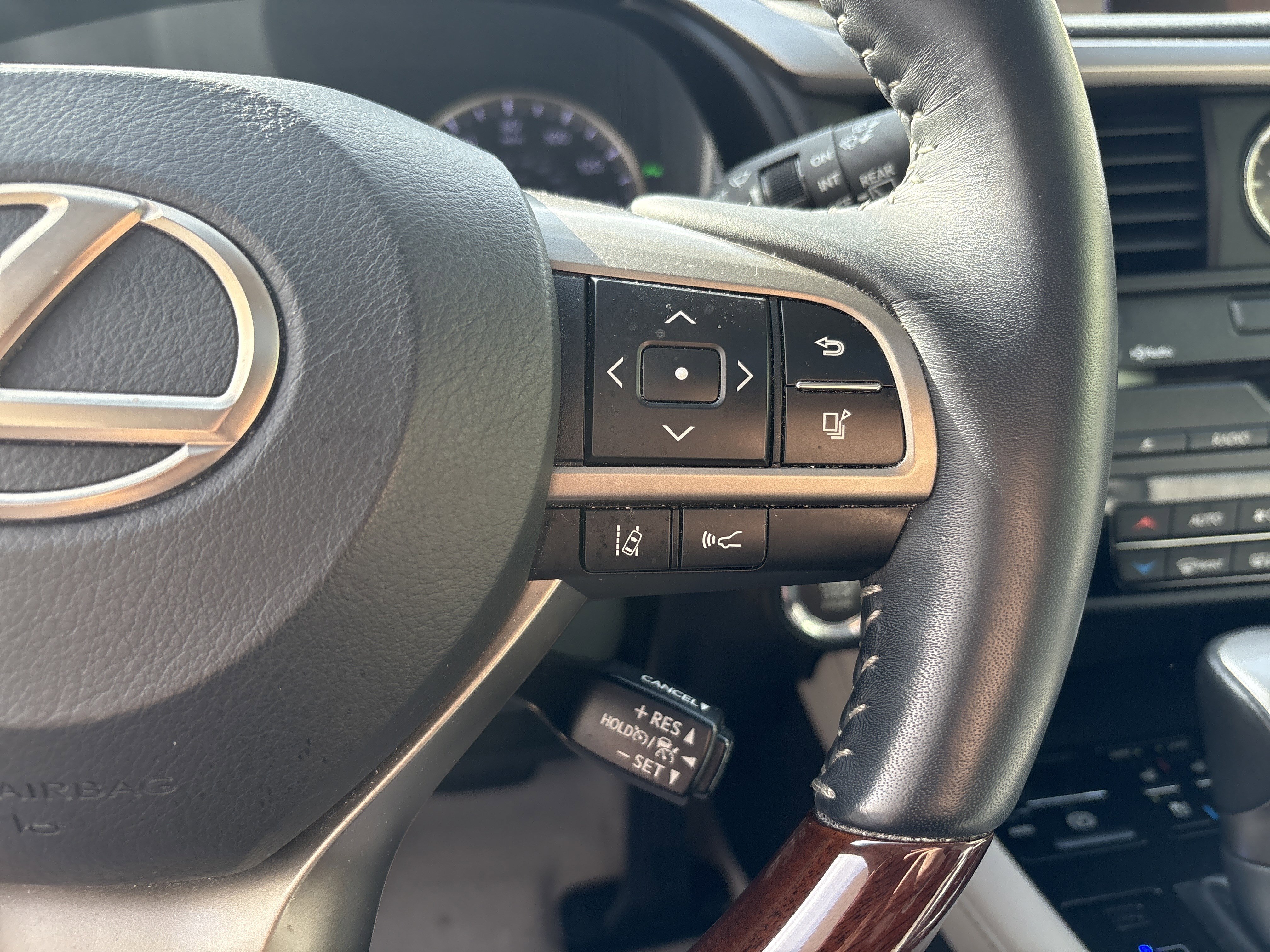 Used 2019 Lexus RX 350 AWD w/ Navigation Package image 20