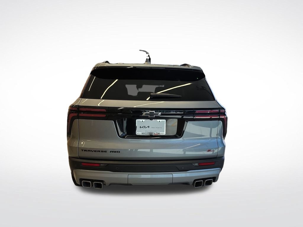 Used 2024 Chevrolet Traverse Z71 AWD/4WD image 5