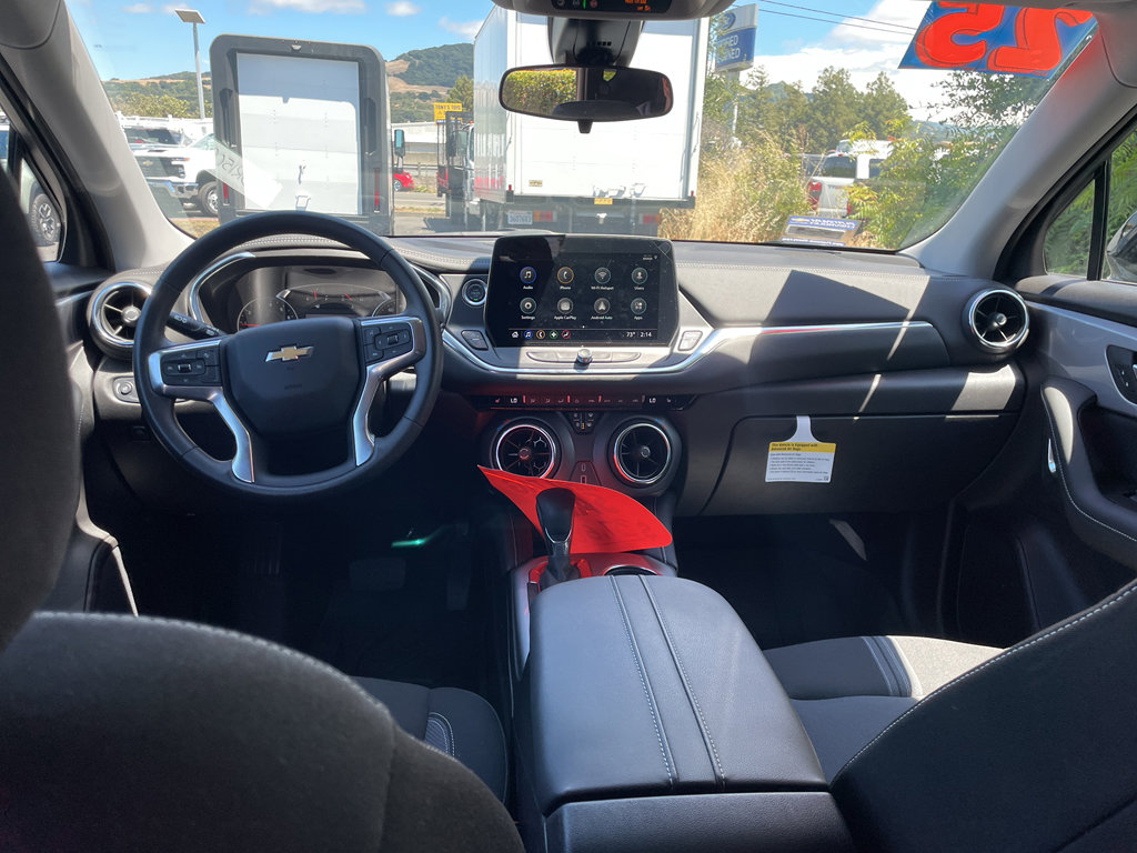 Used 2025 Chevrolet Blazer LT w/ Midnight/Sport Edition image 49