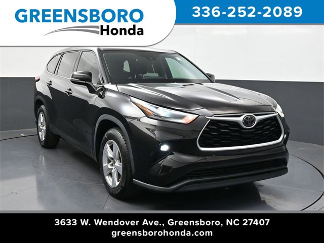 Used 2021 Toyota Highlander LE