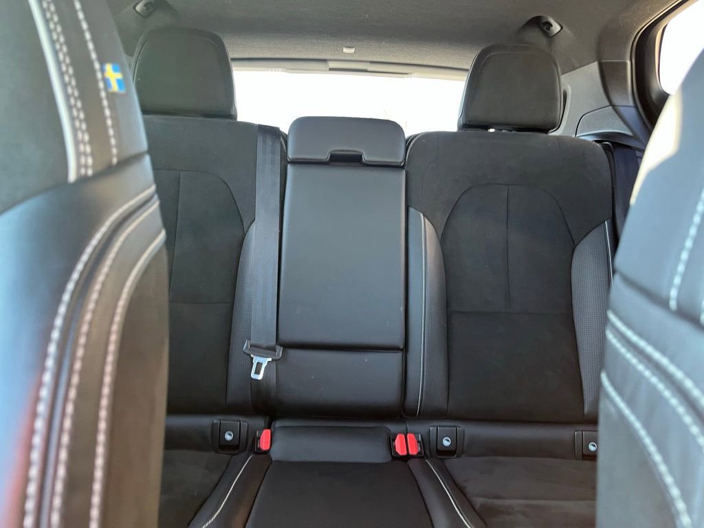 Used 2019 Volvo XC40 T5 R-Design image 25