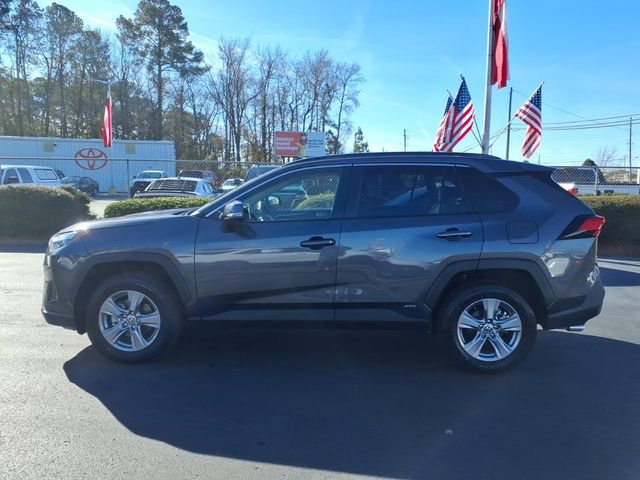 Used 2025 Toyota RAV4 XLE image 3