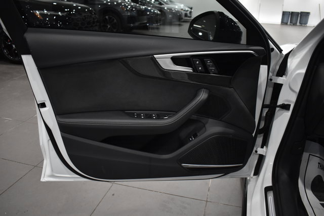 Used 2023 Audi S4 Premium Plus w/ Premium Plus Package image 35