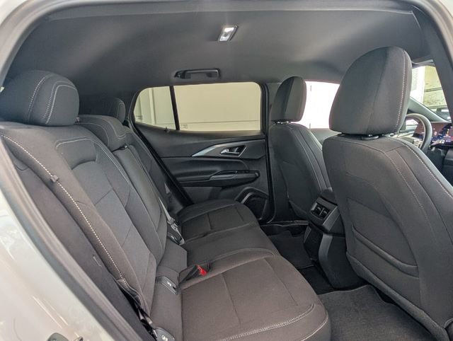 Used 2026 Chevrolet Equinox EV LT image 13