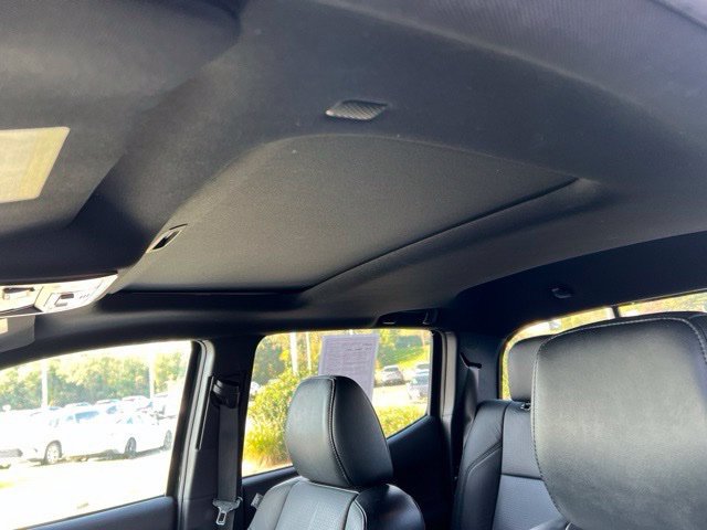 Used 2021 Toyota Tacoma Limited AWD/4WD image 26