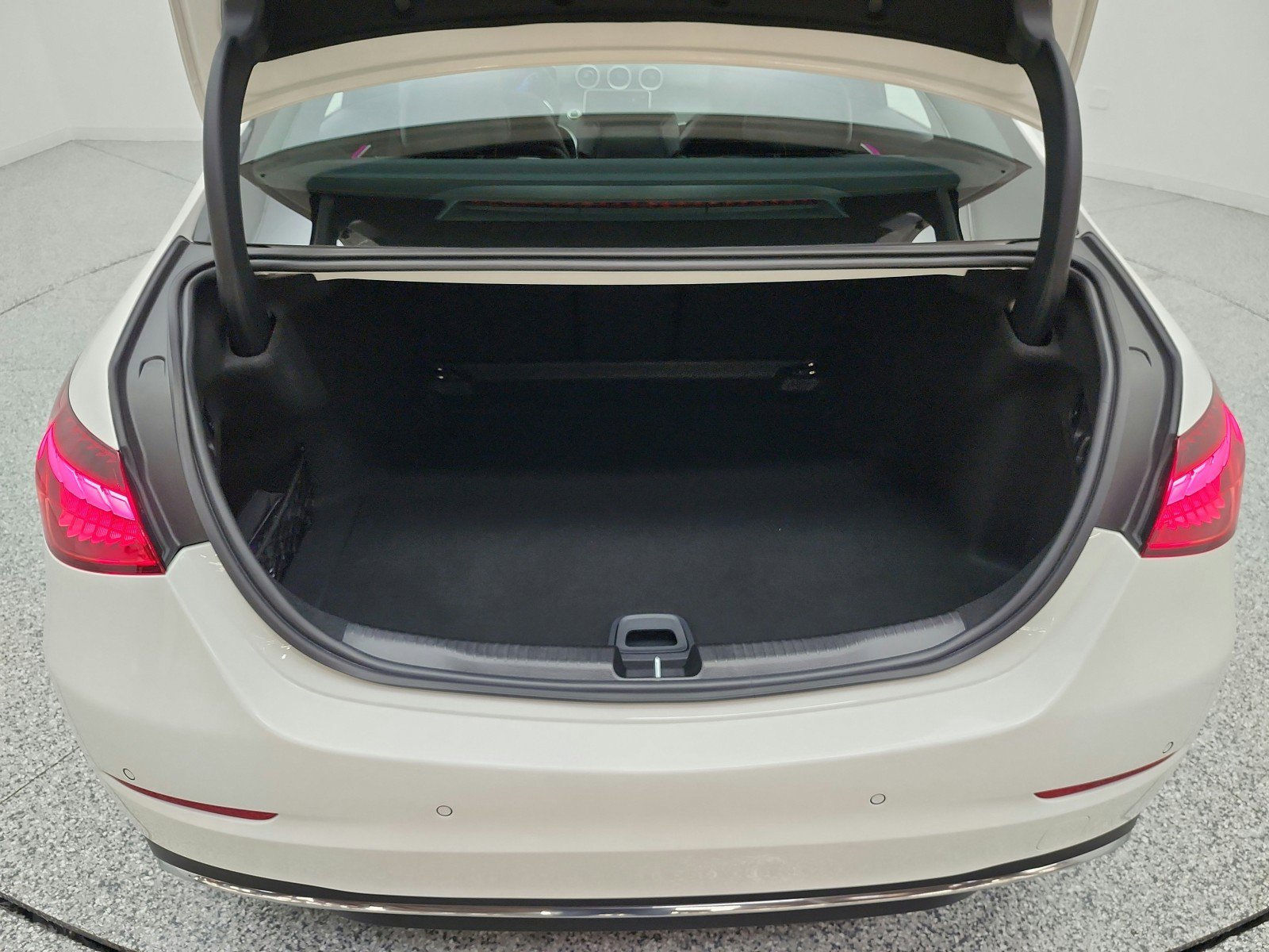 Certified 2026 Mercedes-Benz C 300 Sedan image 22