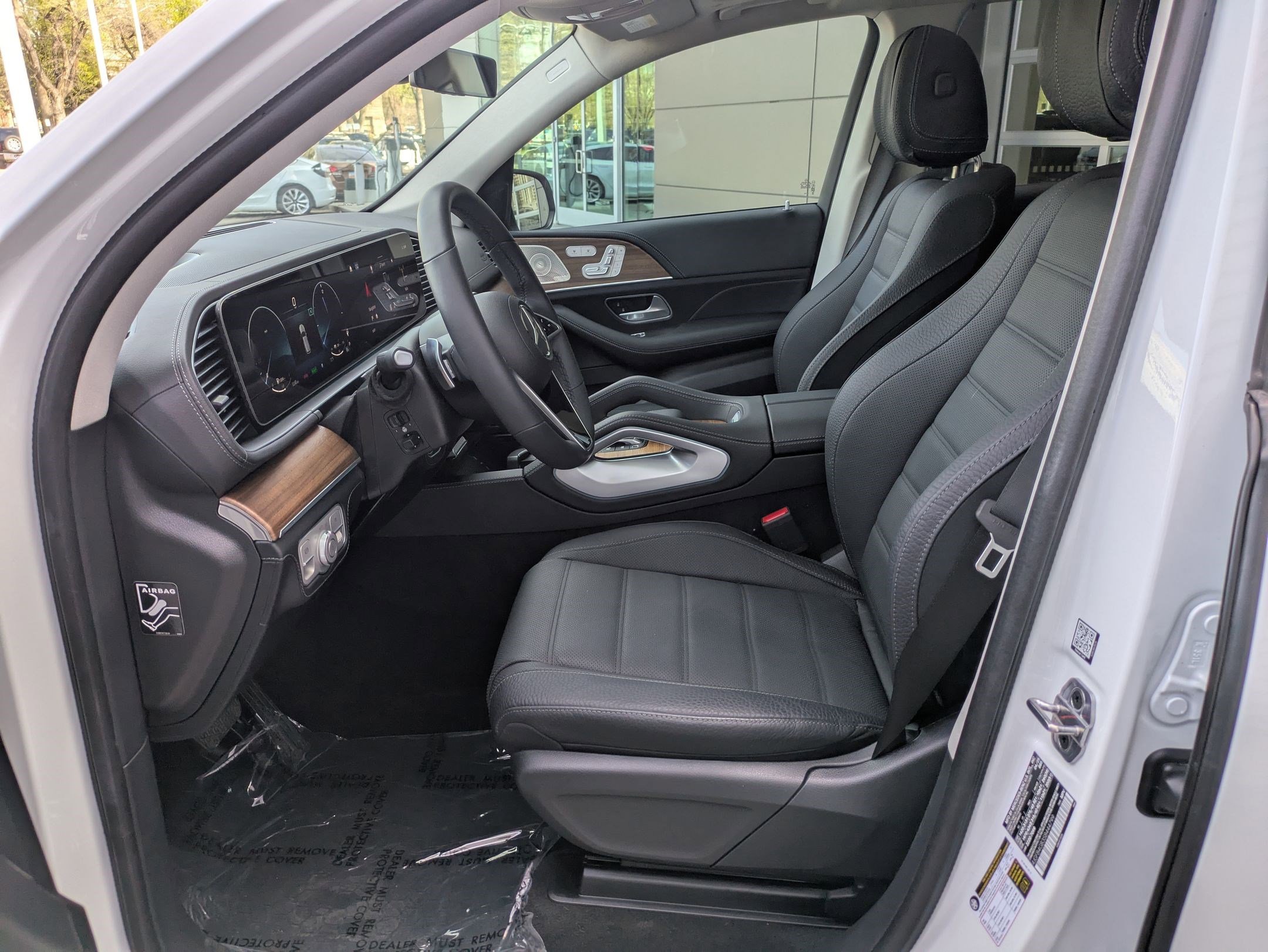 Certified 2025 Mercedes-Benz GLE 450e 4MATIC image 16