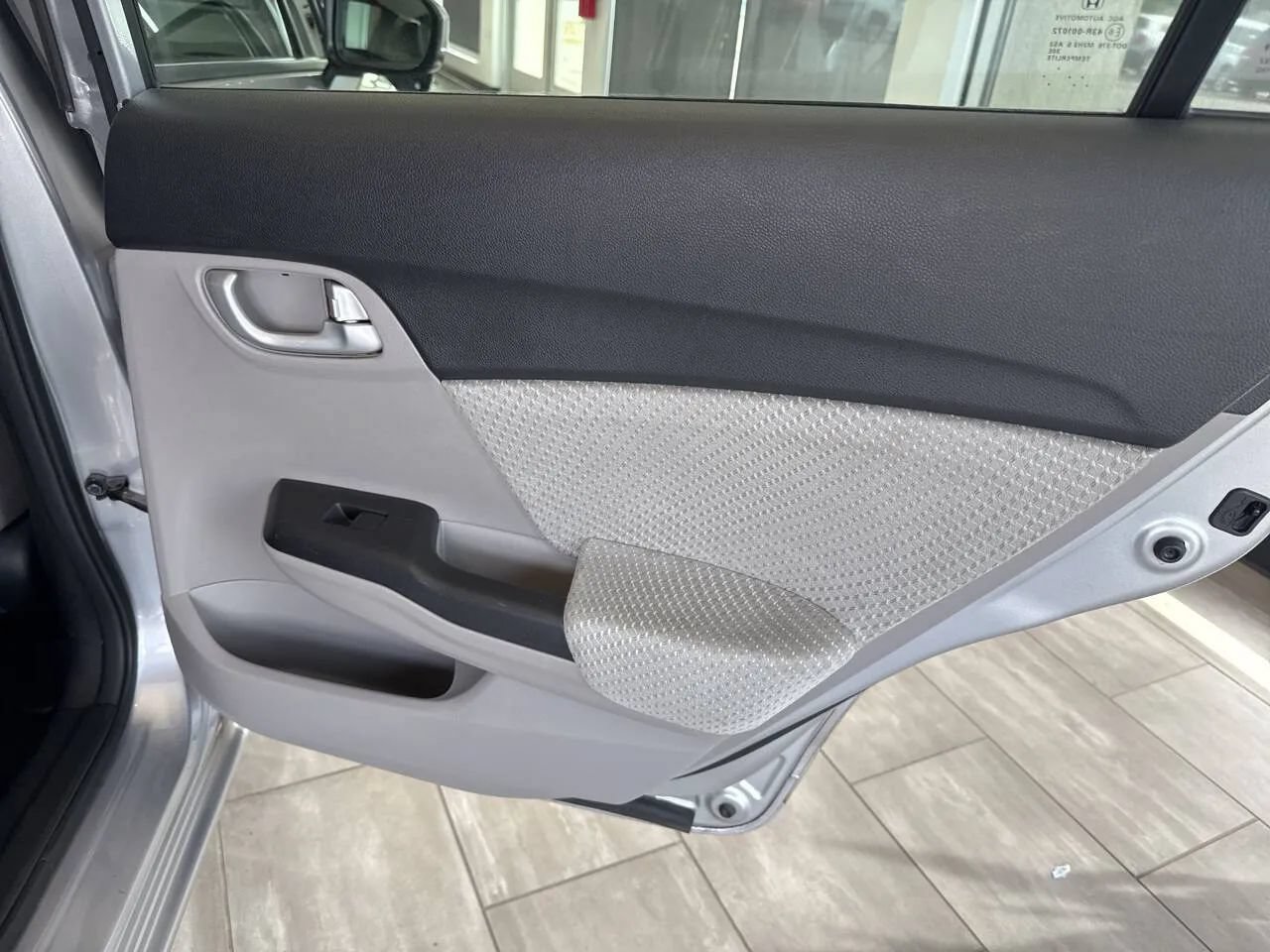 Used 2015 Honda Civic Hybrid Sedan image 36