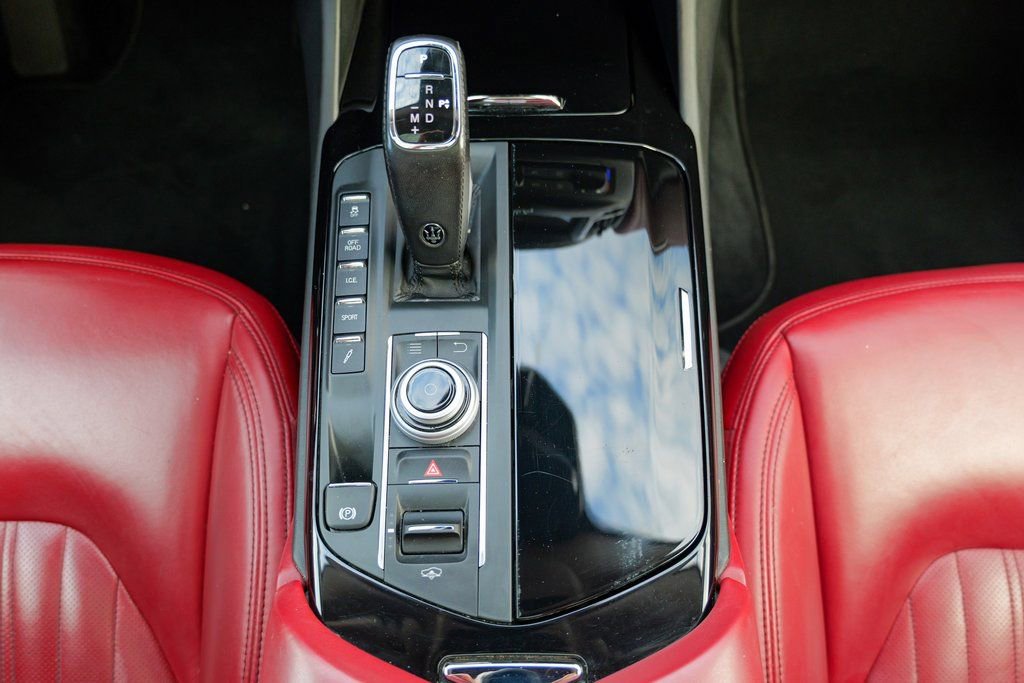 Used 2019 Maserati Levante Base image 45