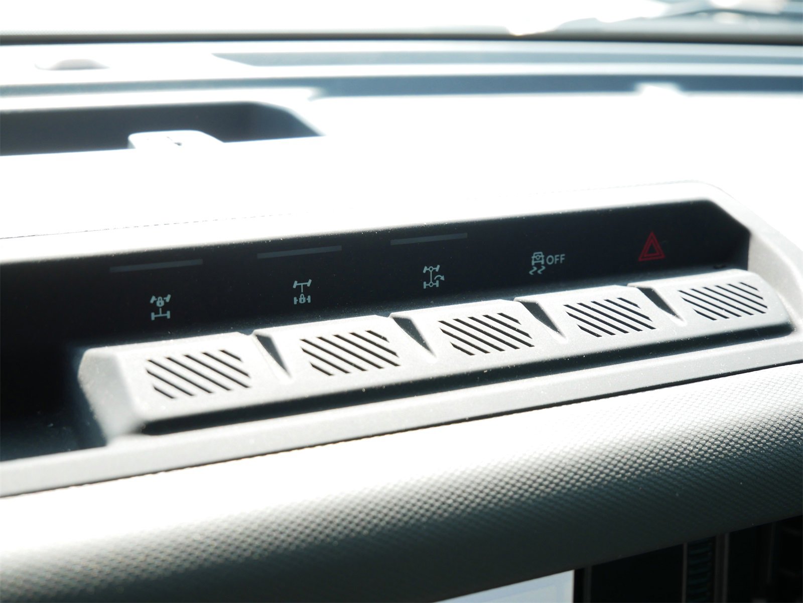 Used 2022 Ford Bronco 2-Door w/ Sasquatch Package image 17