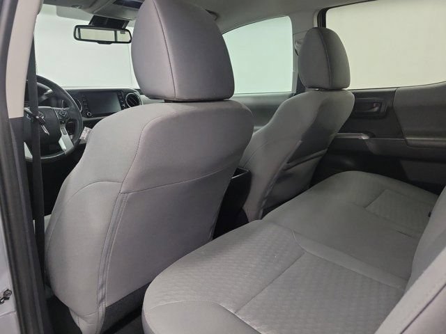 Used 2021 Toyota Tacoma SR5 RWD image 13