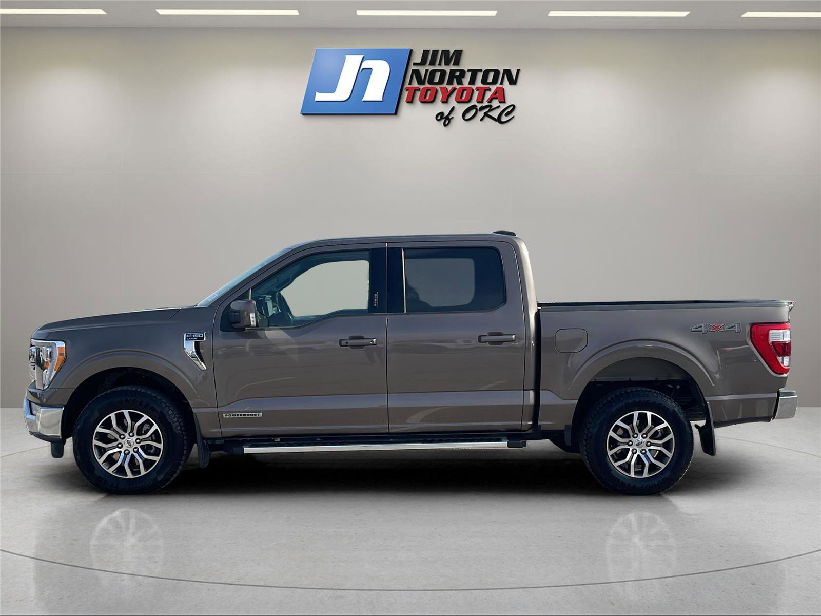 Used 2022 Ford F150 Lariat image 8