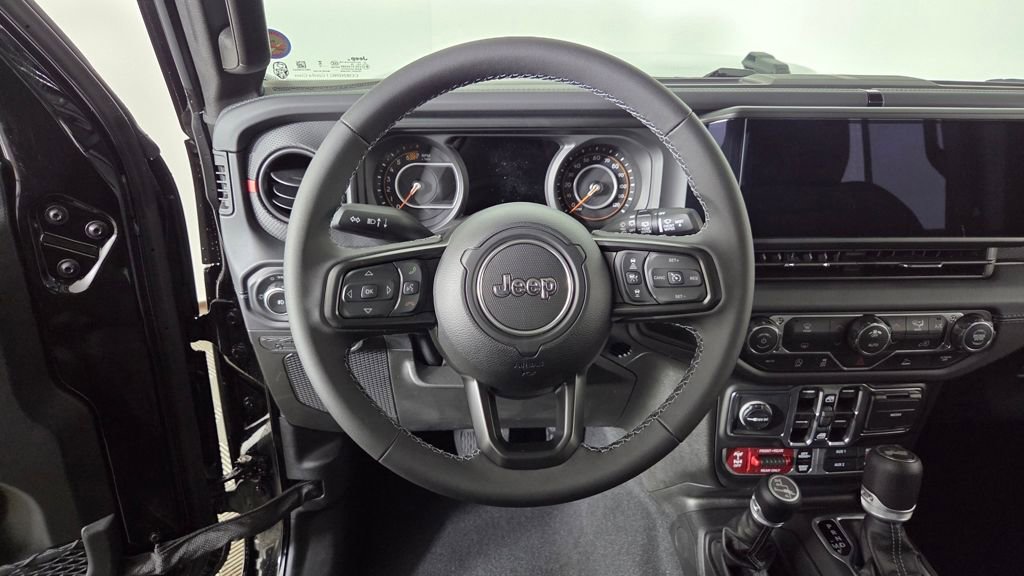 New 2026 Jeep Wrangler Unlimited Rubicon AWD/4WD image 15