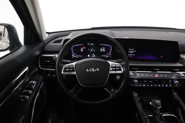 Used 2025 Kia Telluride S AWD/4WD image 14