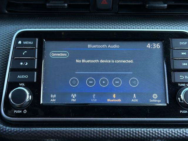 Used 2018 Nissan Kicks S image 25