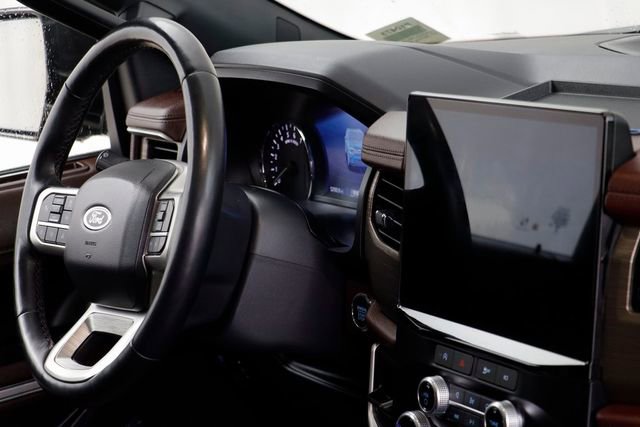 Used 2024 Ford Expedition Max Limited image 23
