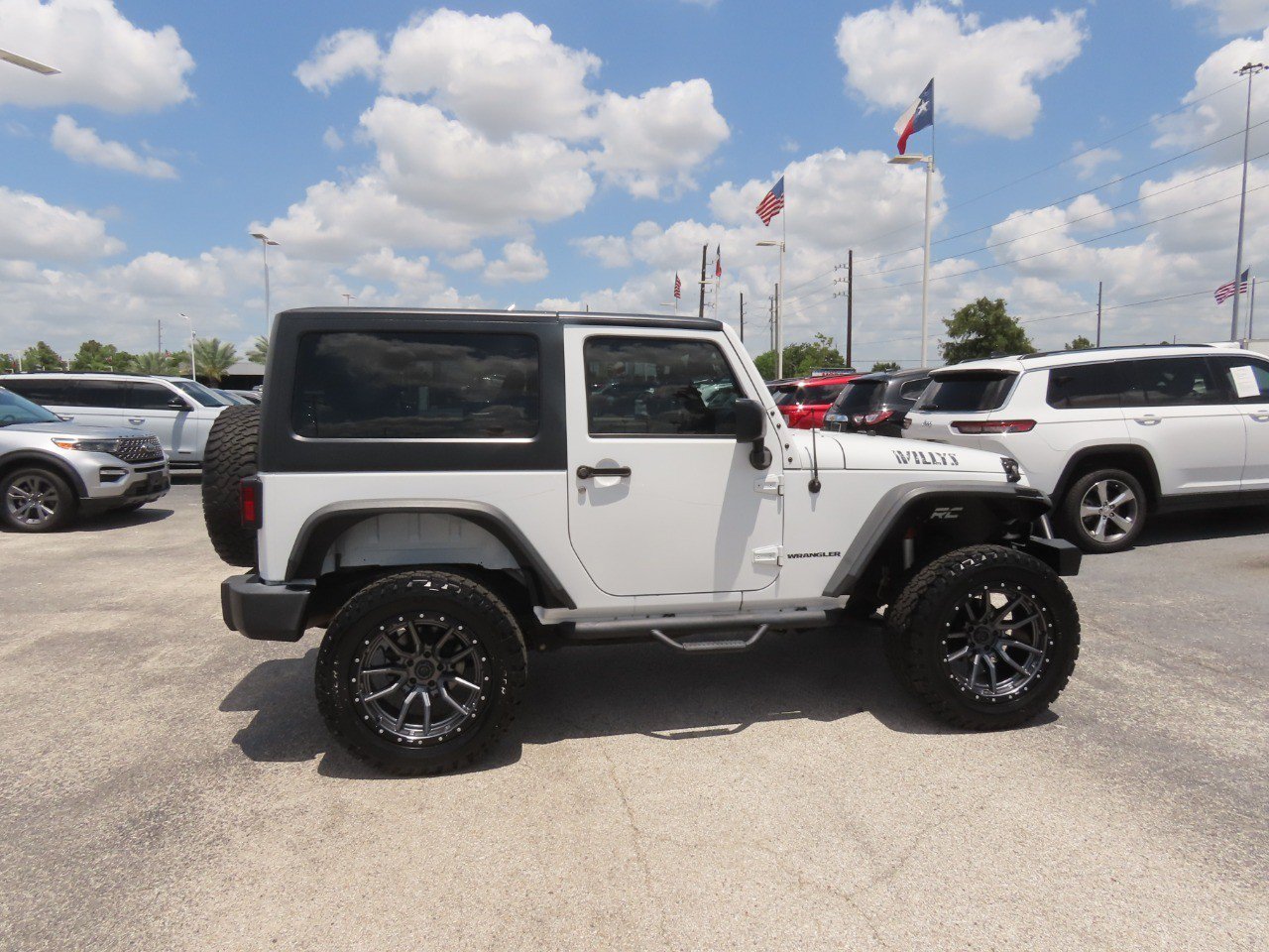 Used 2017 Jeep Wrangler Sport AWD/4WD image 10