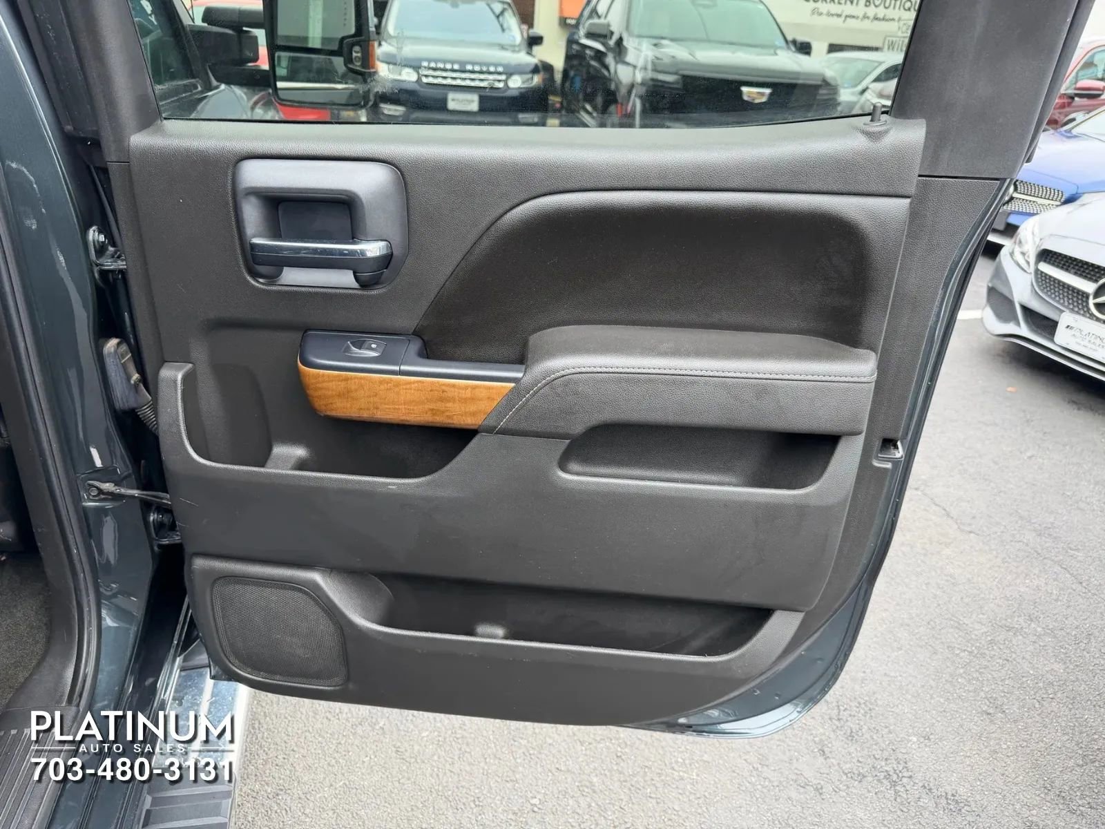 Used 2017 Chevrolet Silverado 1500 LTZ w/ Max Trailering Package image 18