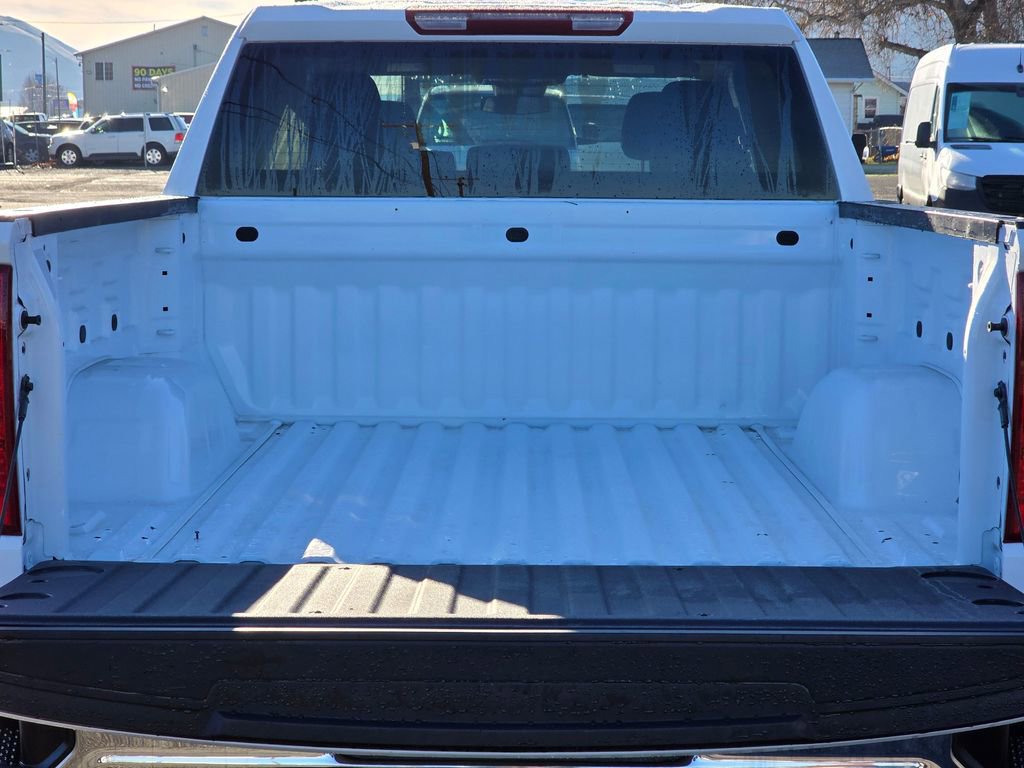 Used 2024 Chevrolet Silverado 1500 LT image 14