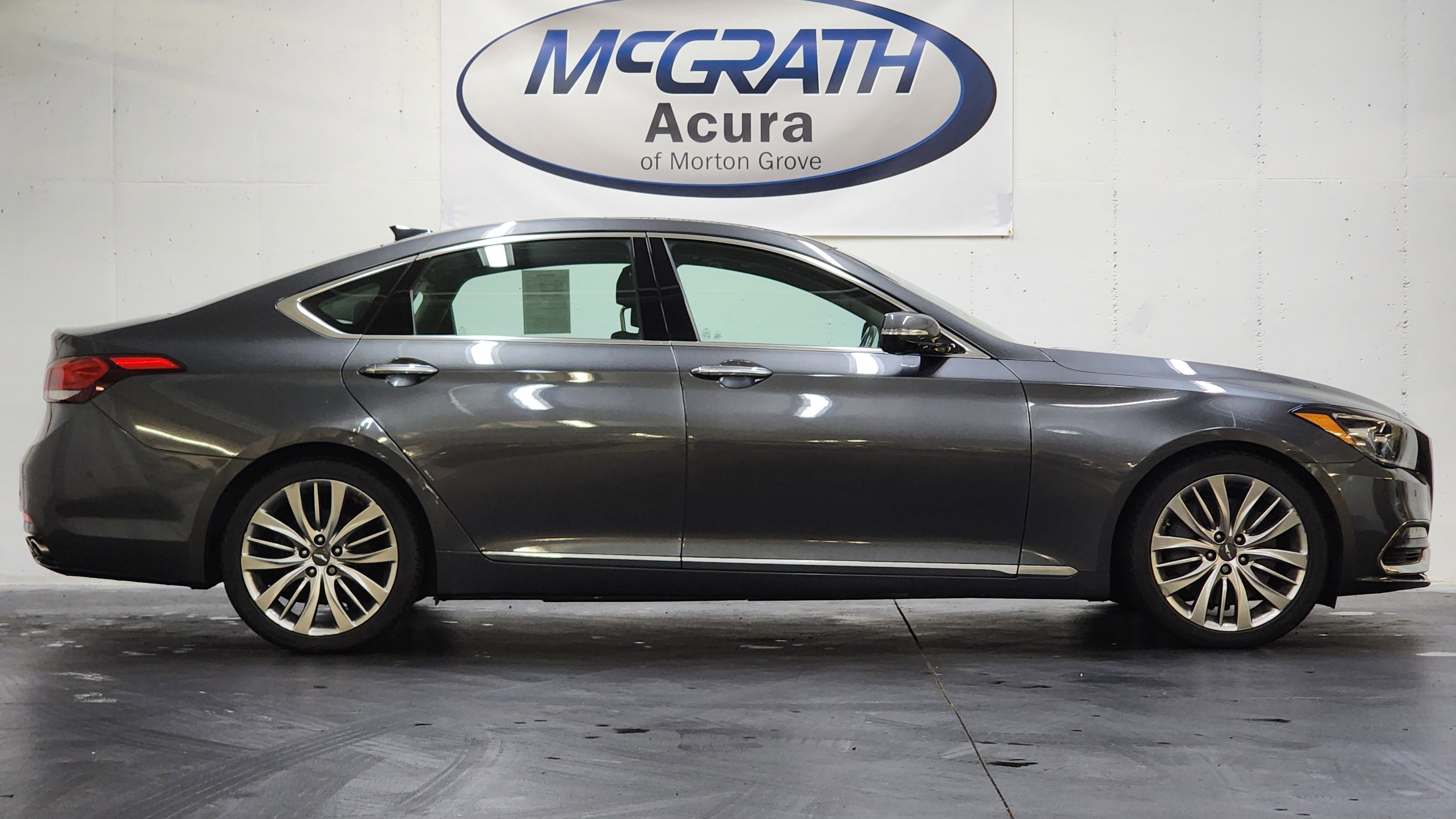 Used 2018 Genesis G80 5.0 Ultimate image 3