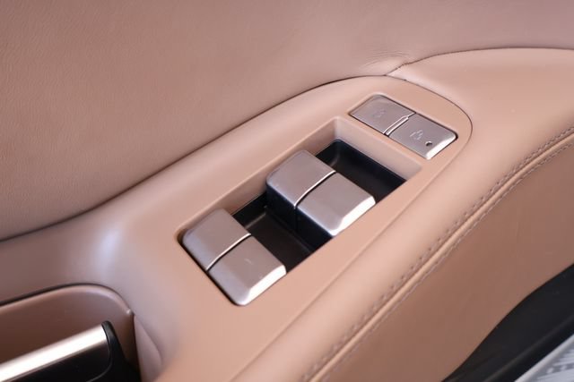 Used 2025 Lincoln Navigator Black Label AWD/4WD image 13