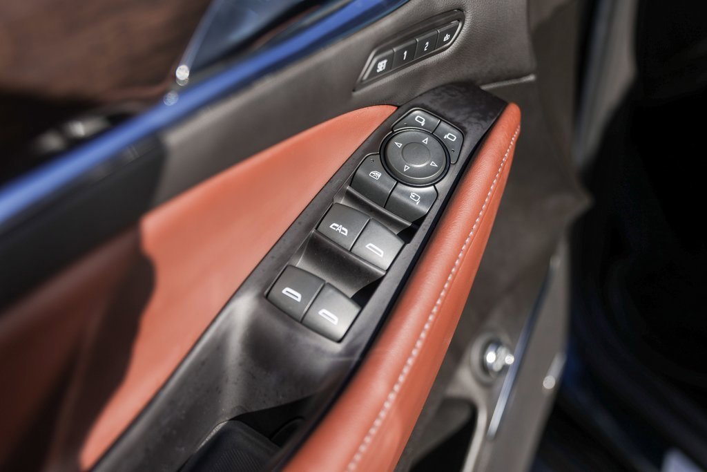 Used 2018 Buick Enclave Avenir w/ Avenir Technology Package image 24