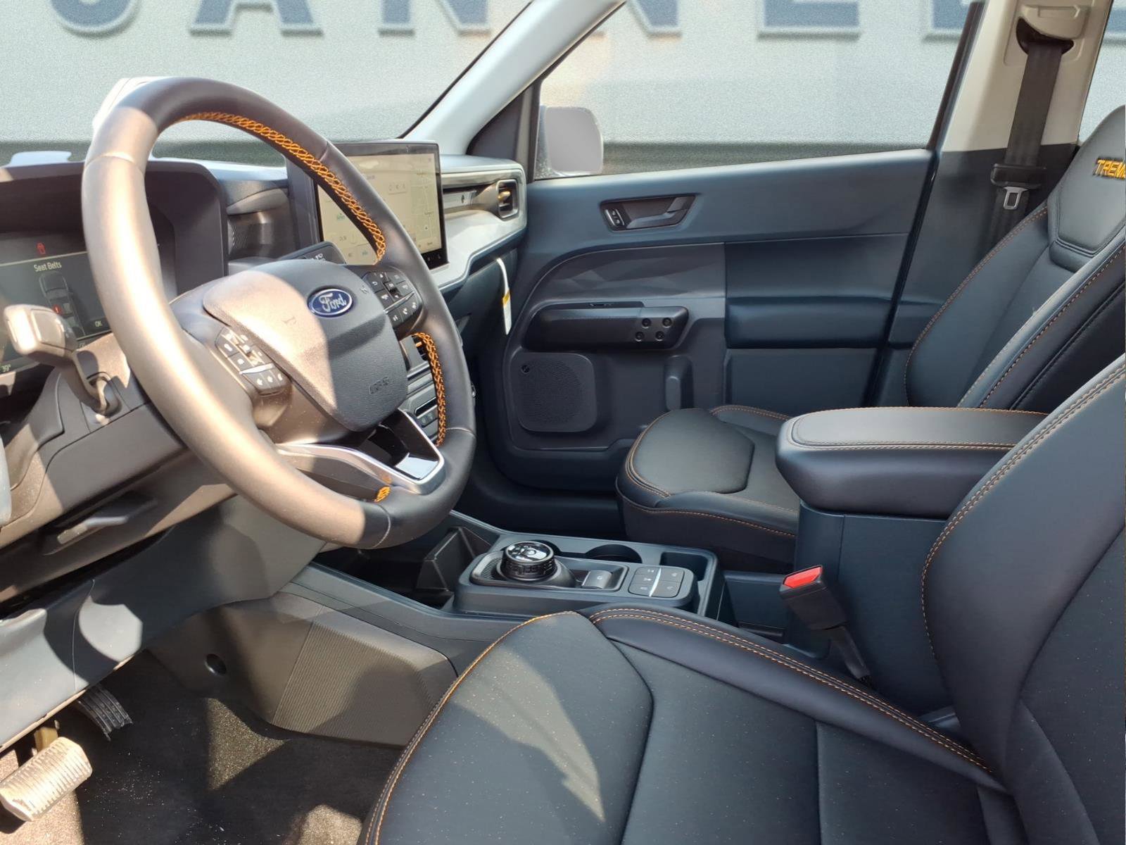 New 2026 Ford Maverick Tremor image 9