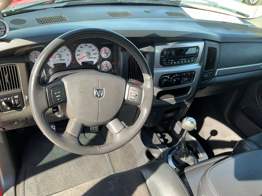Used 2005 Dodge Ram 1500 Truck 2WD Regular Cab image 4