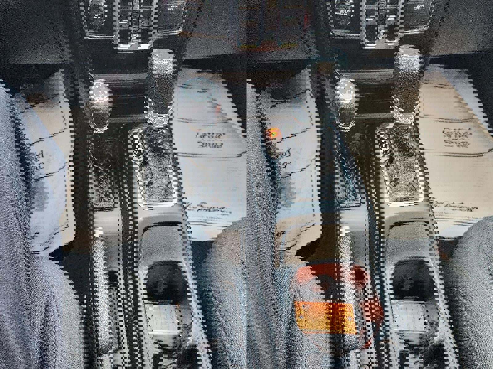 Used 2020 Jeep Gladiator Sport w/ Quick Order Package 24S image 18