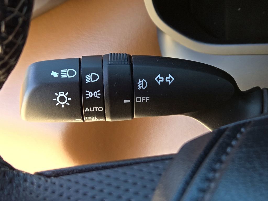 Used 2024 Toyota Tundra 1794 Edition image 11