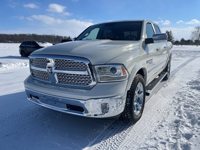Used 2016 RAM 1500 Laramie w/ Convenience Group image 7