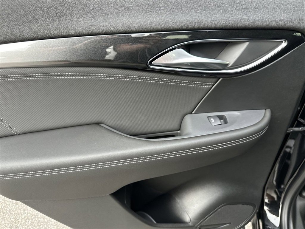 New 2025 Buick Envision Preferred image 37