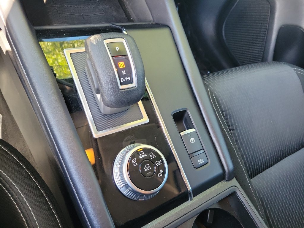 Used 2023 Mitsubishi Outlander ES FWD image 38