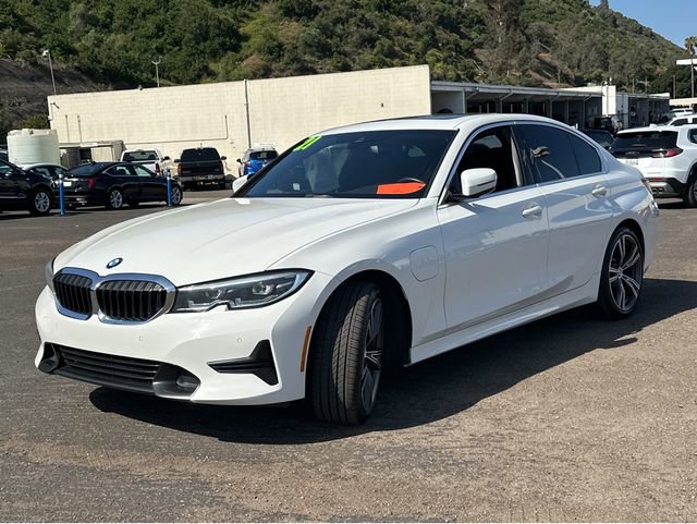 Used 2021 BMW 330e w/ Convenience Package RWD image 10
