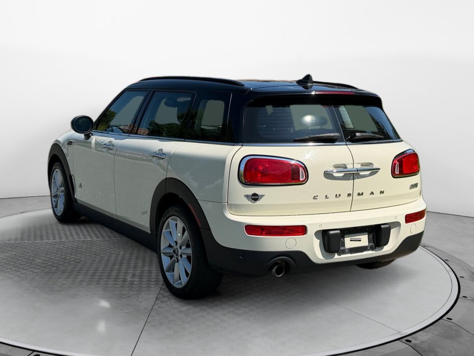 Used 2019 MINI Cooper Clubman ALL4 w/ Storage Package AWD/4WD image 5