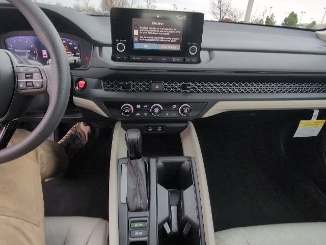 Used 2023 Honda Accord LX image 20