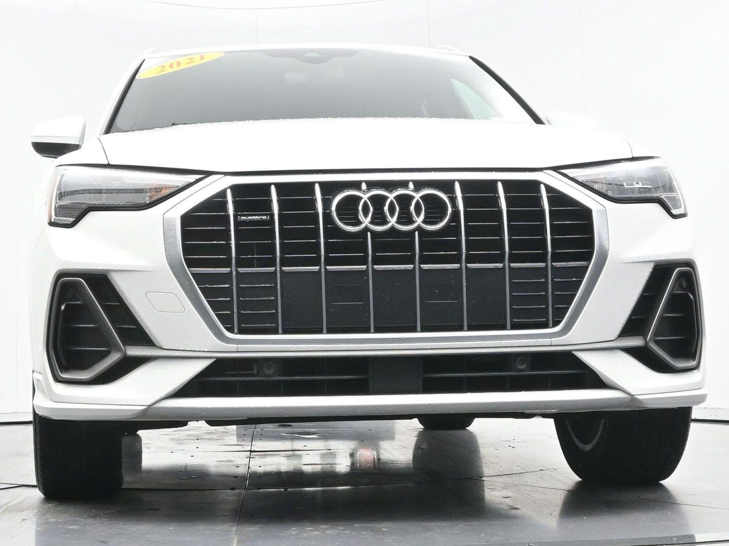 Used 2021 Audi Q3 2.0T Premium w/ Convenience Package AWD/4WD image 34