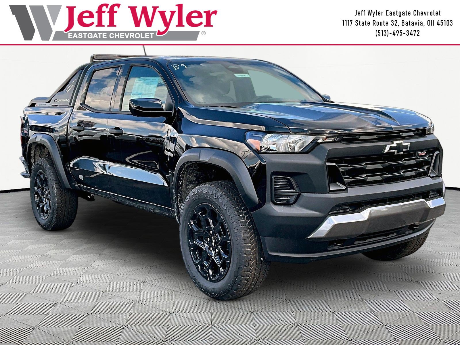 New 2026 Chevrolet Colorado Trail Boss w/ Midnight Edition AWD/4WD image 3